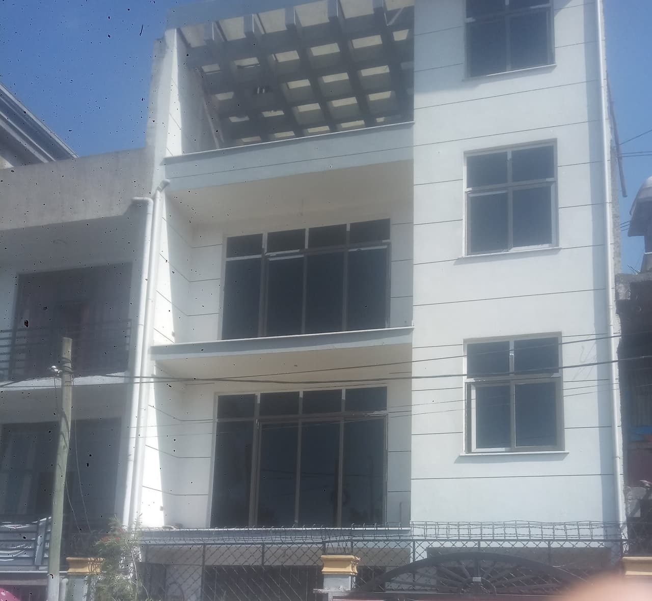 1-Bedroom House, 68m², in Garment sefera